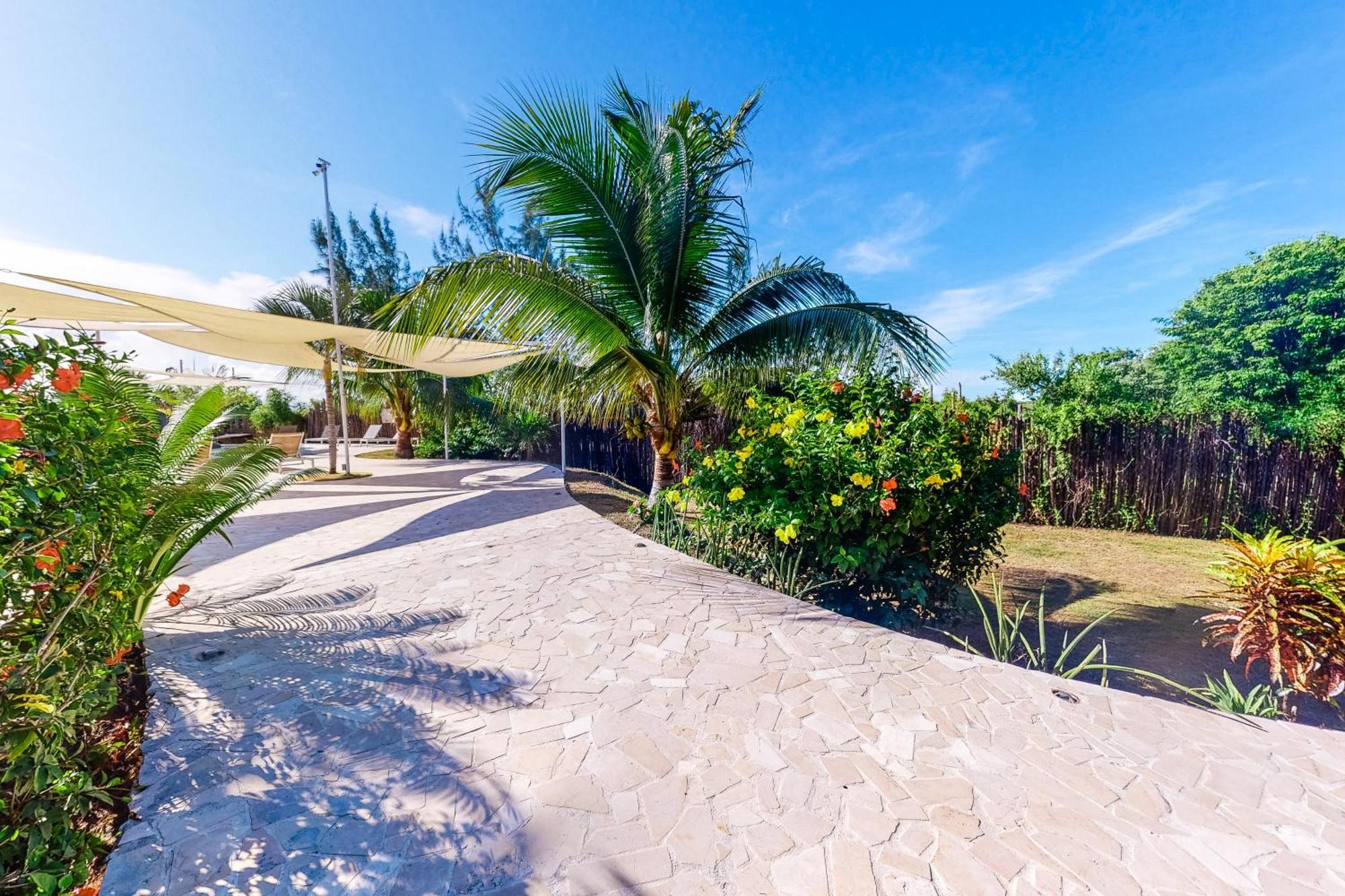 Swan Villas Maya Beach Стая снимка
